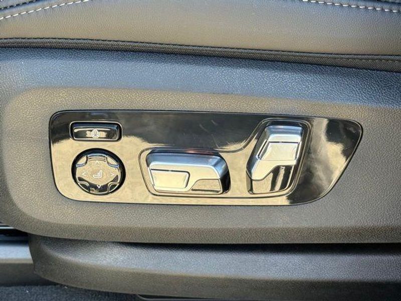 New 2026 BMW X7 xDrive40iImage 18