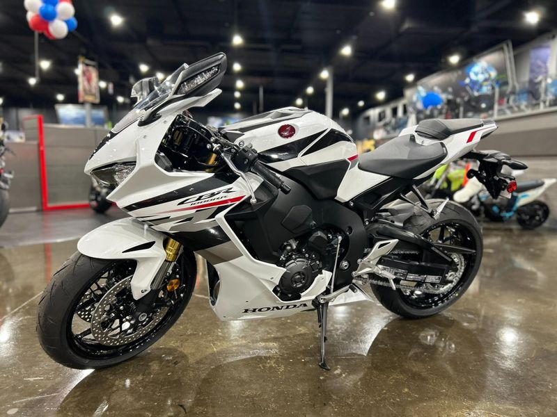 New 2026 Honda CBR1000RR ABS Image 8