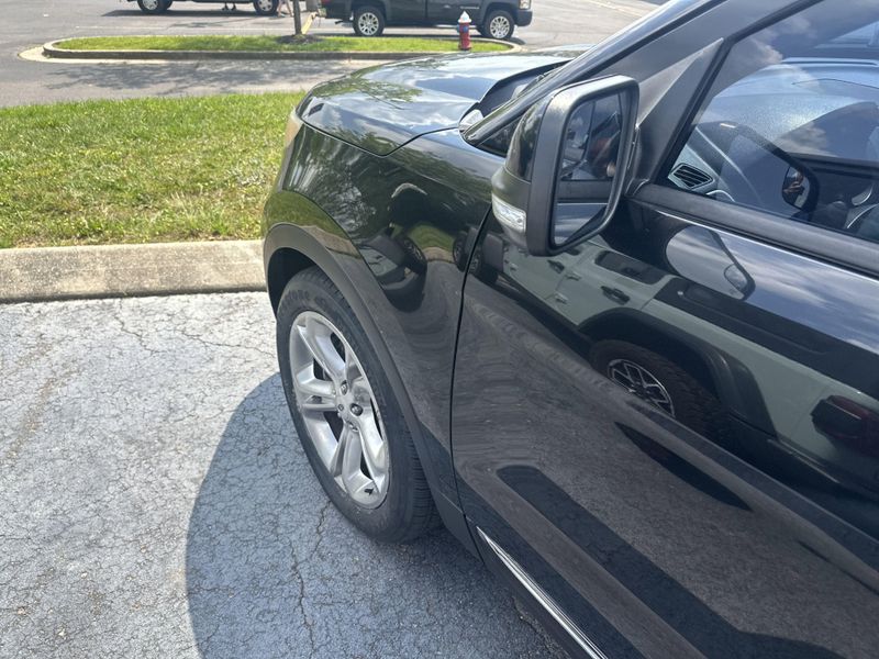 2014 Ford Explorer LimitedImage 13