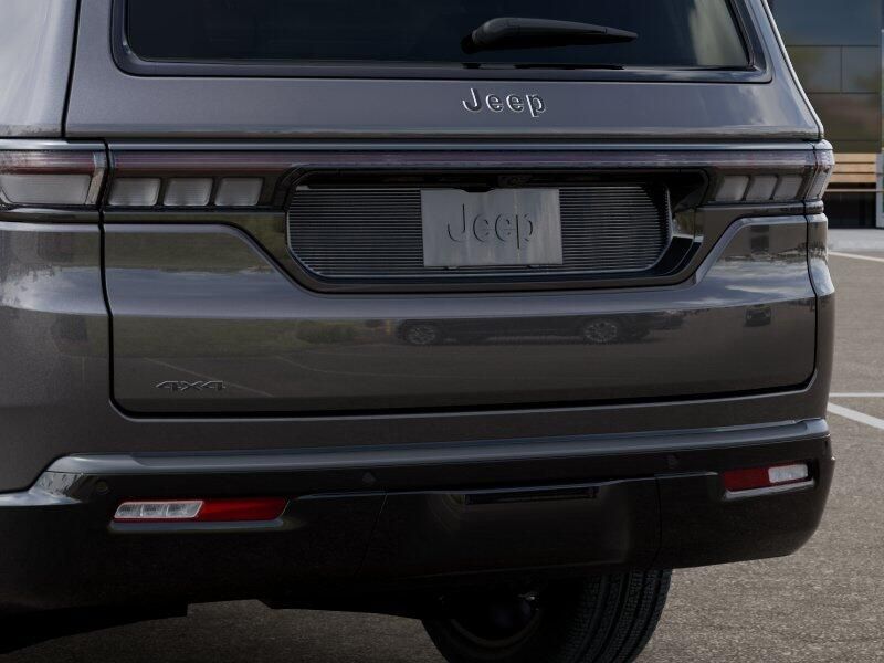 2026 Jeep Grand Wagoneer Limited Reserve 4x4Image 39