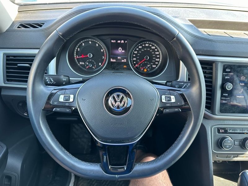 2019 Volkswagen Atlas 3.6L V6 SEImage 2