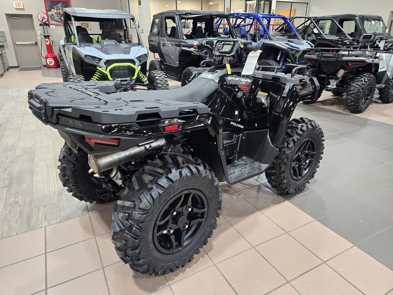 New 2025 Polaris SPORTSMAN 570 TRAIL ONYX BLACK Image 6
