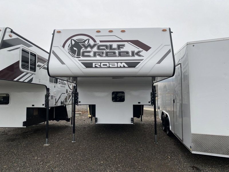 New 2025 WOLF CREEK 910 Image 6
