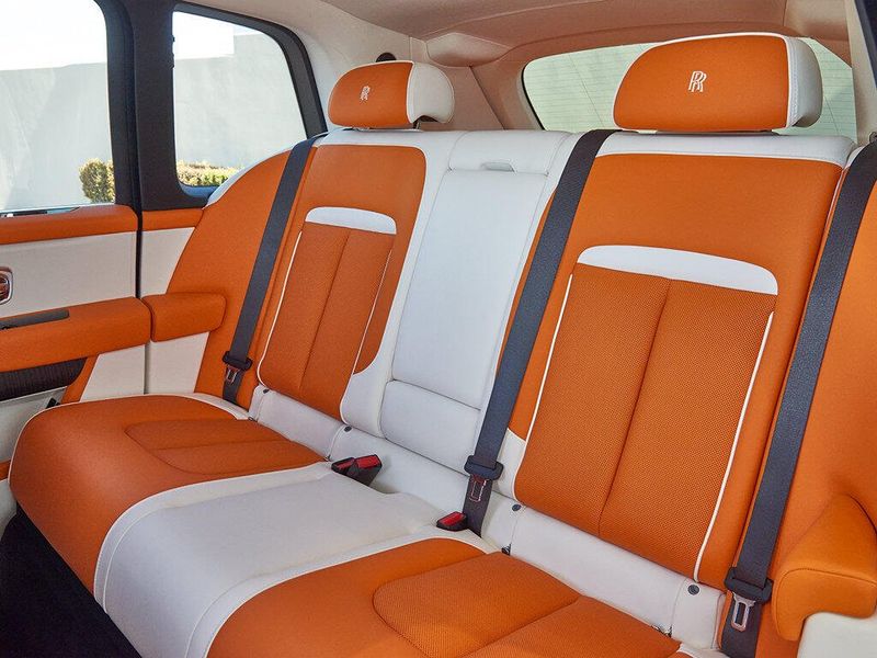 New 2027 Rolls-Royce Cullinan Image 19