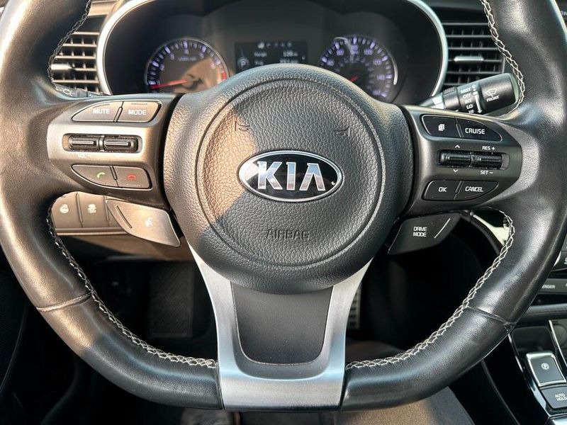 2015 Kia Optima SXLImage 3