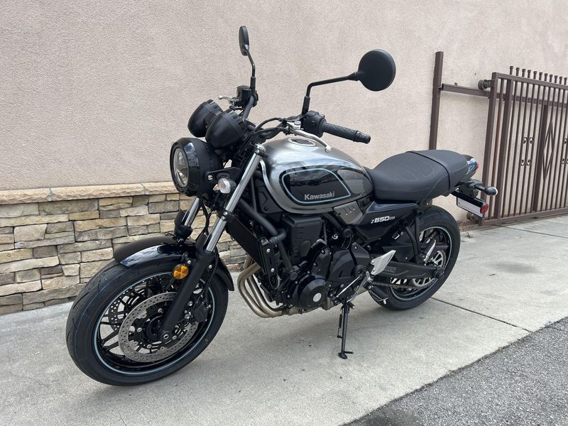 2023 Kawasaki Z650RS ABS Image 2