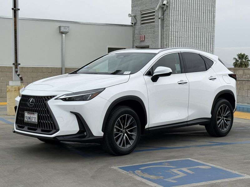 Used 2026 Lexus NX 350hImage 7