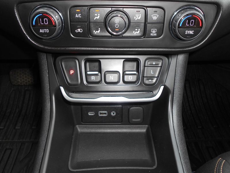2020 GMC Terrain SLEImage 13