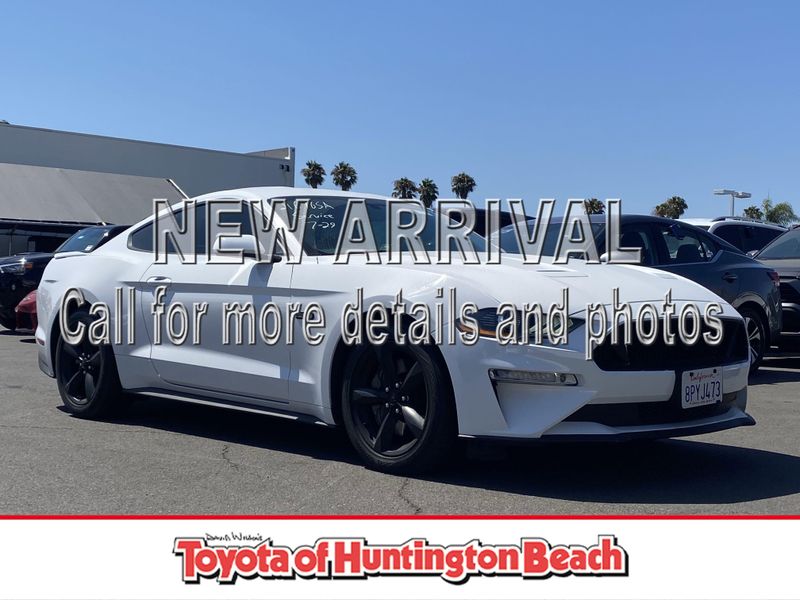 Used 2020 Ford Mustang GTImage 1