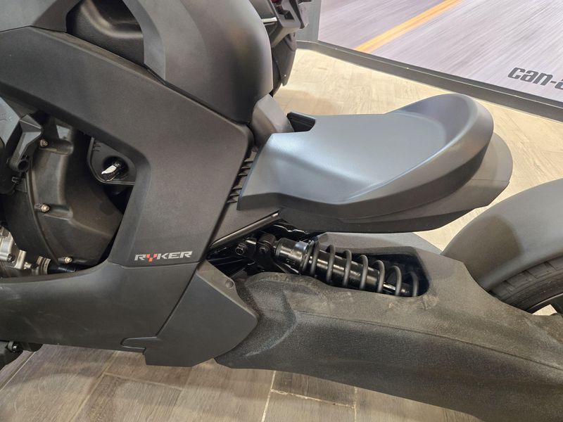 NEW 2026 CAN-AM RYKER 600 ACE Image 12