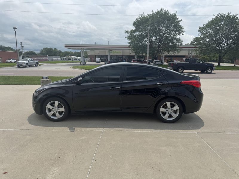 Used 2011 Hyundai Elantra GLS PZEVImage 5