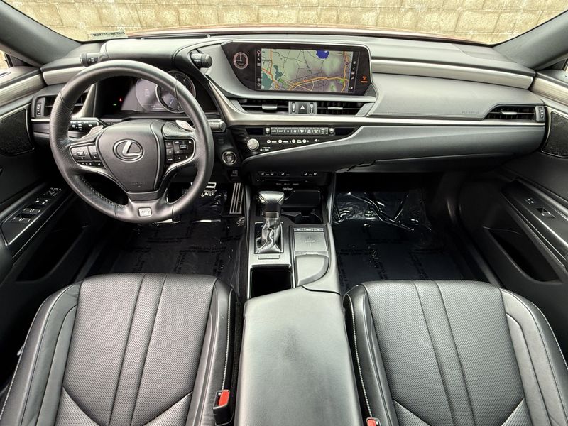 2021 Lexus ES 350 F-SPORTImage 29
