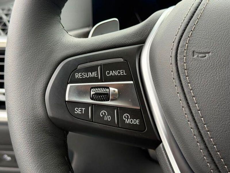 New 2026 BMW X5 xDrive50eImage 22