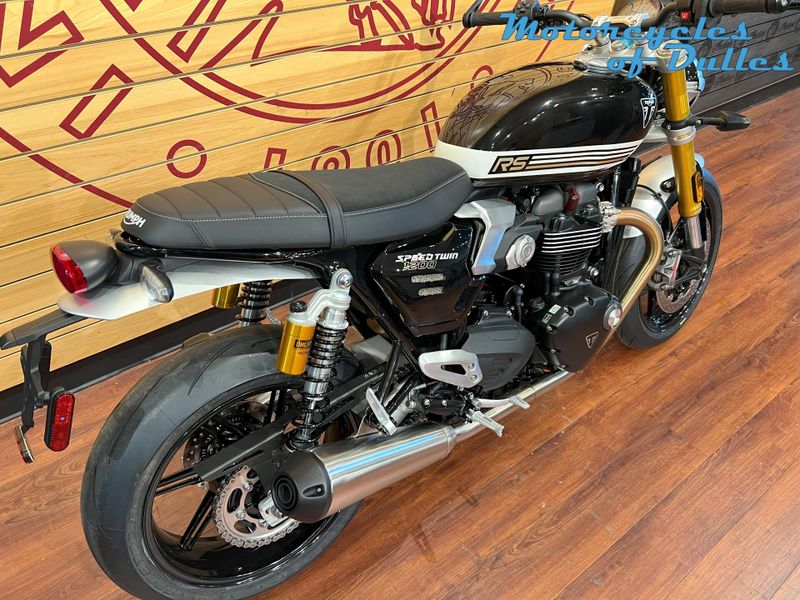 2025 Triumph Speed Twin 1200 RS Image 14