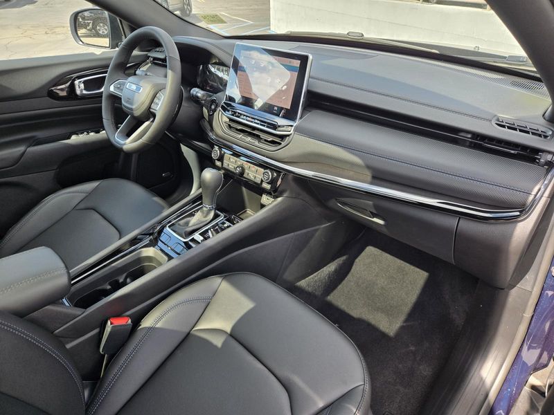 New 2026 Jeep Compass Limited Altitude 4x4