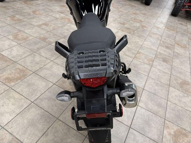 New 2025 Suzuki V-STROM 650 Image 23