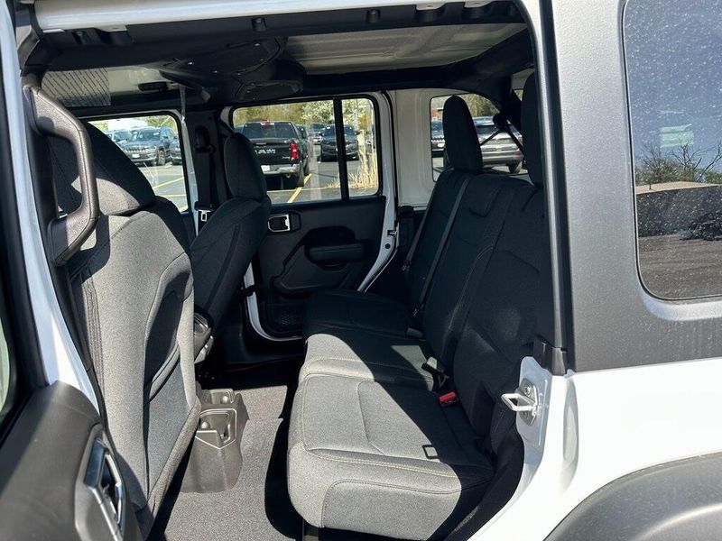 2025 Jeep Wrangler 4-door Sport SImage 13