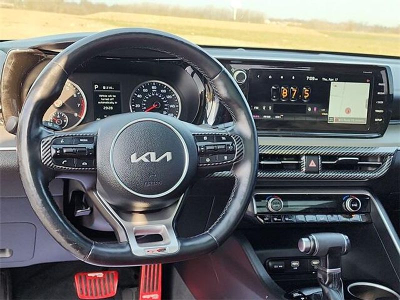 2022 Kia K5 GT-LineImage 22