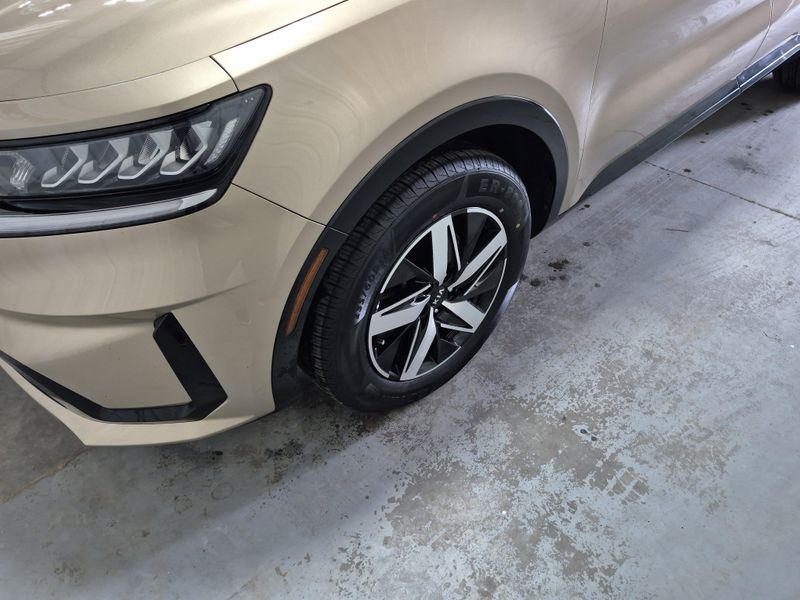 2021 Kia Sorento SImage 8