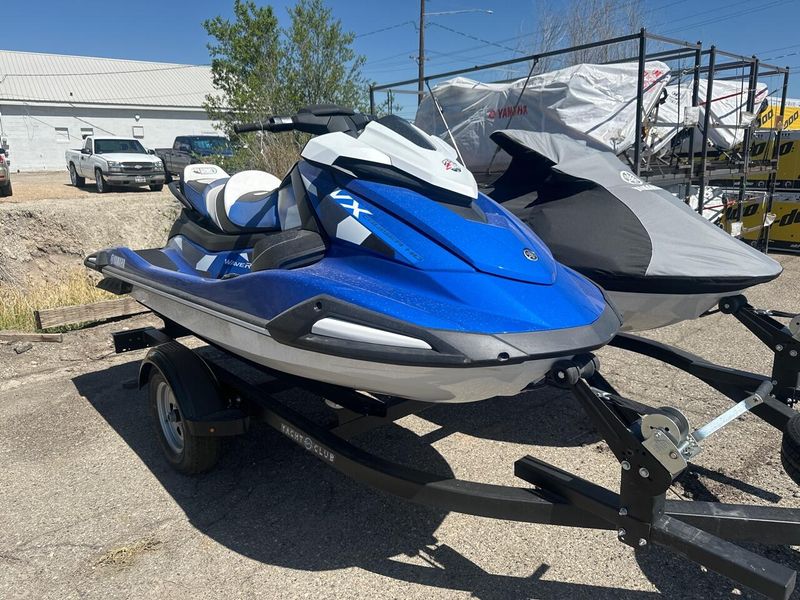 New 2024 Yamaha VX1900CAB 