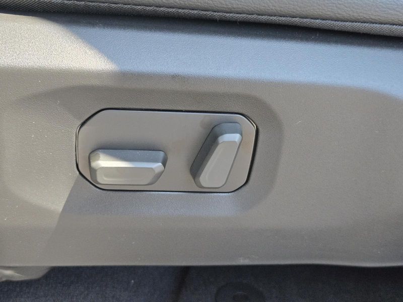 New 2026 Jeep Wrangler 4-door Sahara