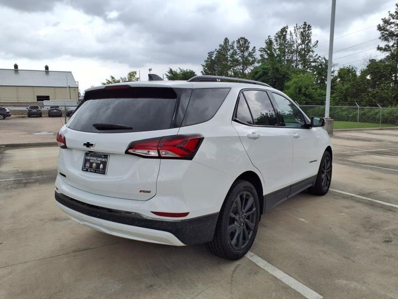 2022 Chevrolet Equinox RSImage 17