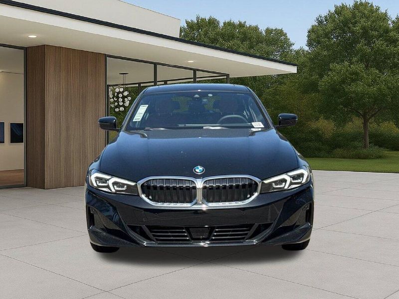 New 2026 BMW 3 Series 330i xDriveImage 4