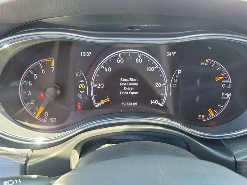Used 2019 Jeep Grand Cherokee Altitude