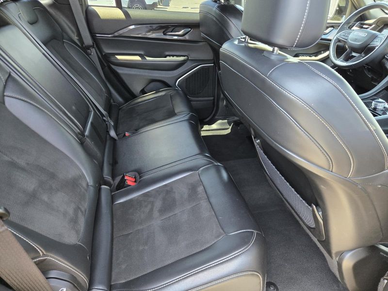 Used 2022 Jeep Grand Cherokee Altitude 4x4