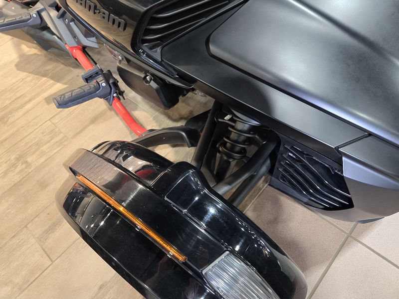 USED 2024 CAN-AM SPYDER F3-S Image 21
