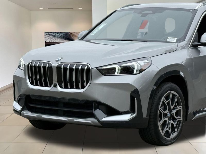 2025 BMW X1 xDrive28iImage 10
