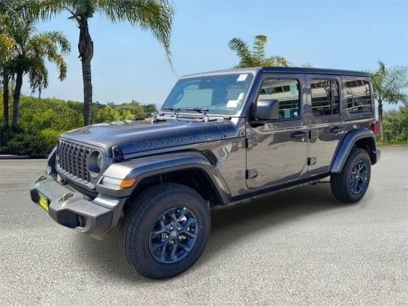 New 2026 Jeep Wrangler 4-door 85th Anniversary Edition