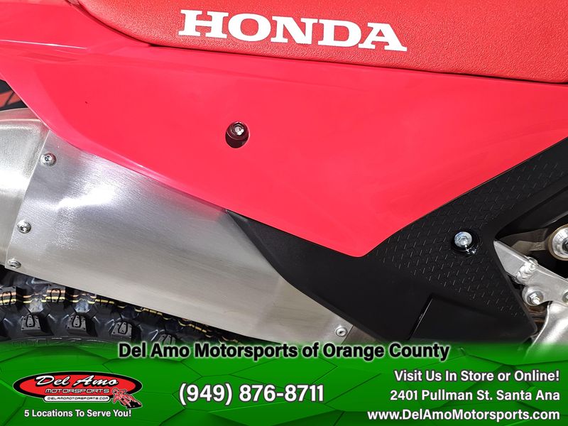 2025 Honda CRF450R Image 15