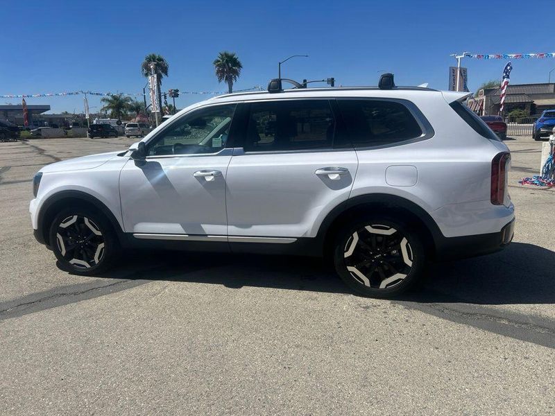 Used 2024 Kia Telluride SImage 5