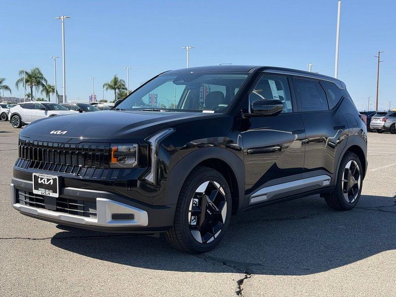 New 2027 Kia Seltos SImage 3