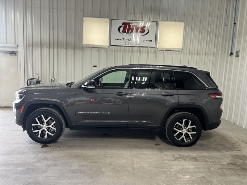 Used 2025 Jeep Grand Cherokee LimitedImage 20