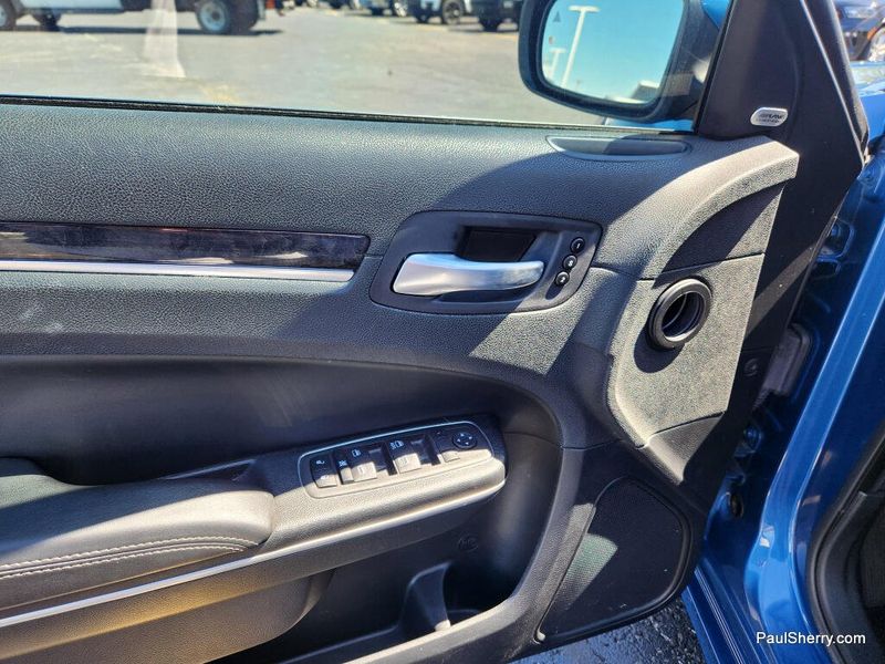 Used 2023 Chrysler 300 Touring L
