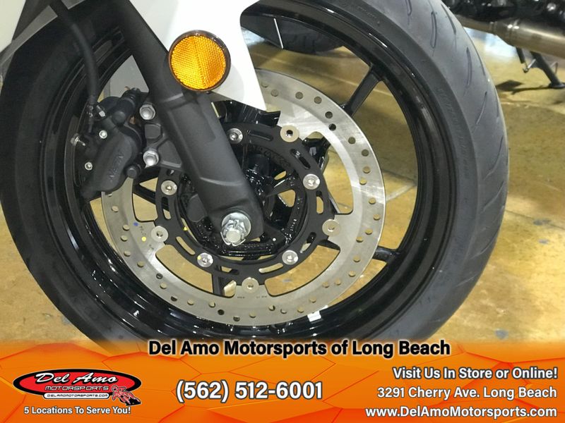 2025 Kawasaki NINJA 500 ABS Image 2