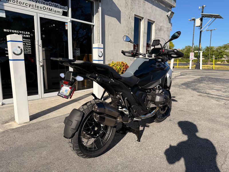2025 BMW R 1300 GSImage 13