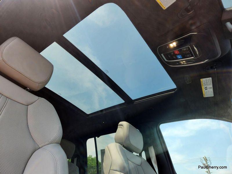 2025 Jeep Wagoneer Series Iii 4x4Image 31