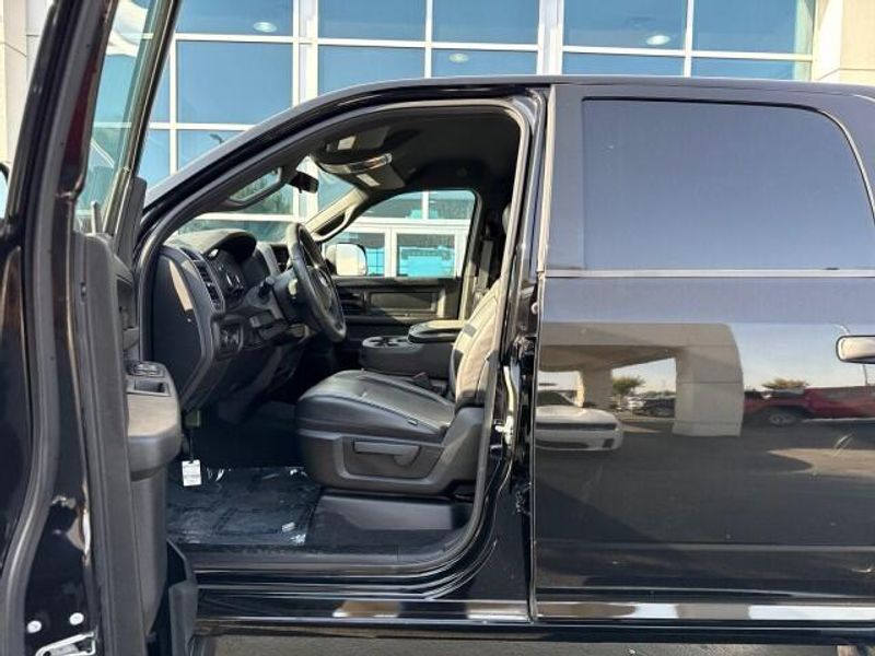 2022 Ram 2500 Tradesman photo 8