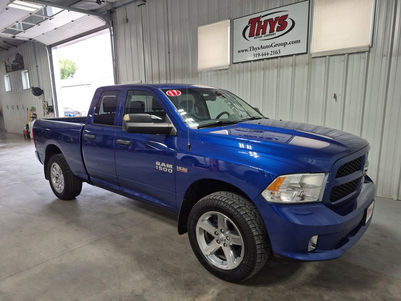 2017 RAM 1500 ExpressImage 3