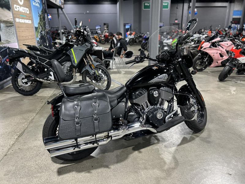 Used 2022 Indian Motorcycle SUPER CHIEF ABS Image 2
