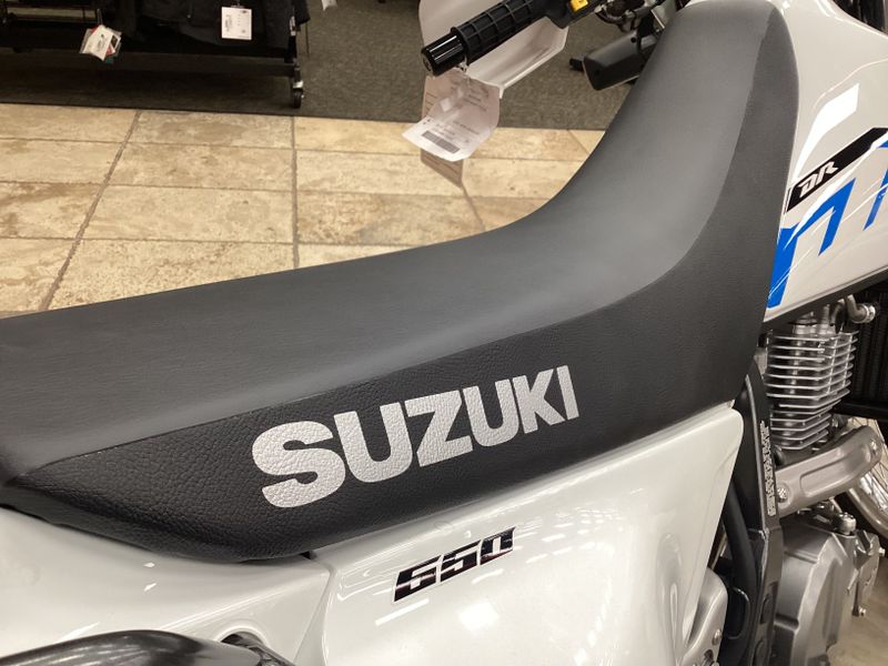 2024 Suzuki DR650SImage 8