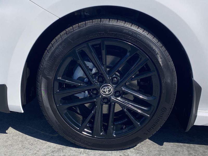 New 2025 Toyota Camry Image 8