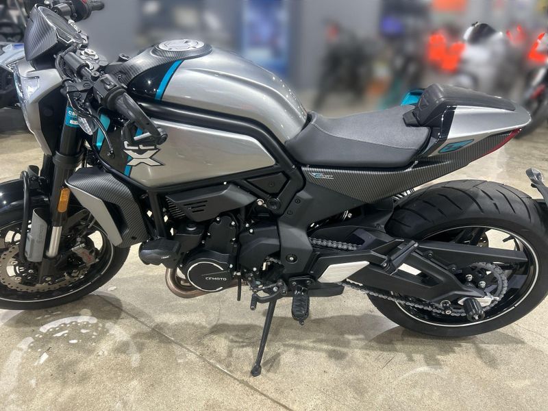 2023 CFMOTO CL-X 700 Image 15