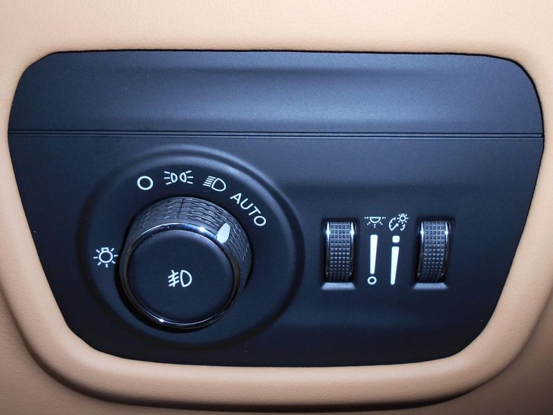 2025 Jeep Grand Cherokee L Image 22