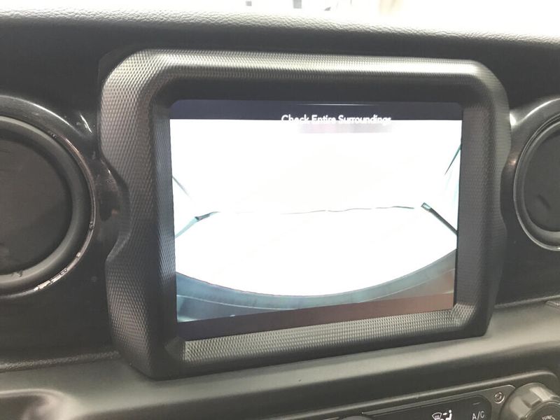 Used 2021 Jeep Wrangler Unlimited Sport AltitudeImage 18