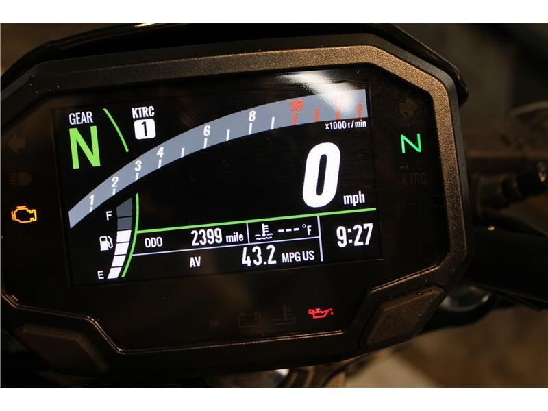 2024 Kawasaki Z650 Image 5