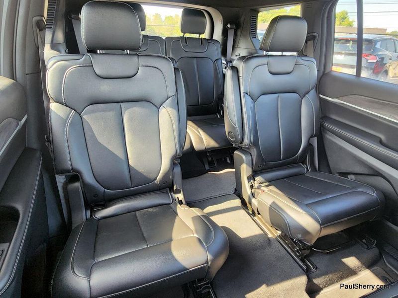 Used 2024 Jeep Grand Cherokee L Limited Black